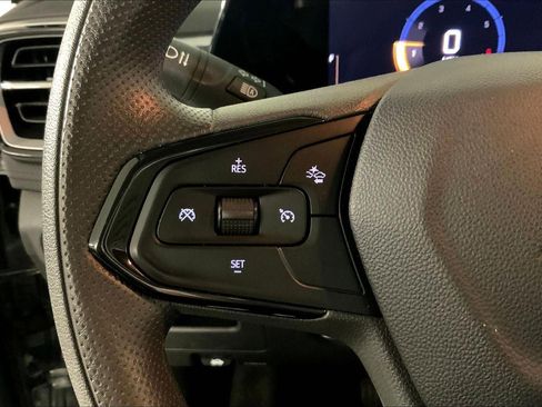 Used 2025 Chevrolet TrailBlazer LT AWD/4WD image 18