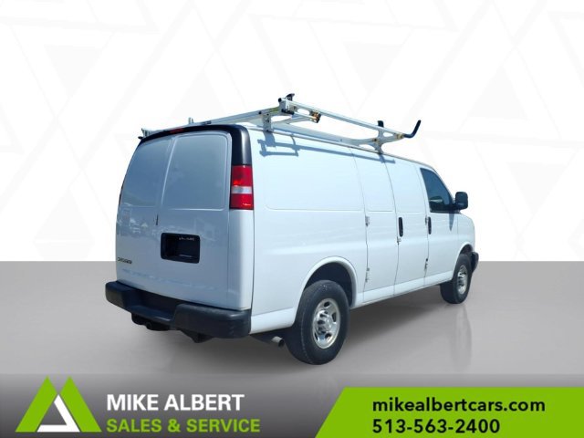 Used 2021 Chevrolet Express 2500 w/ Driver Convenience Package RWD image 7