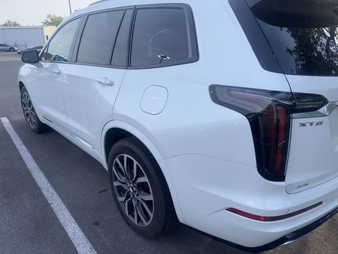 Used 2023 Cadillac XT6 Sport image 8