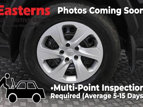 Used 2023 Toyota RAV4 LE FWD image 31
