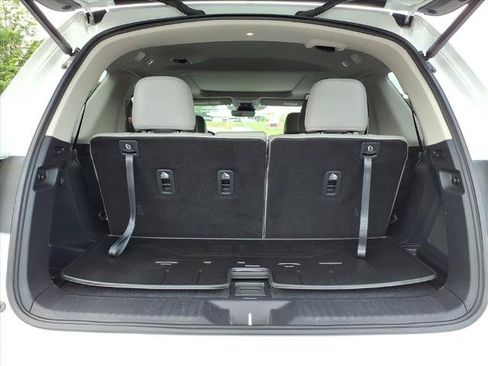 Used 2023 Honda Pilot Elite image 4