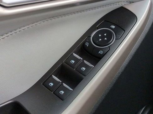 Certified 2023 Ford Explorer XLT w/ Equipment Group 202A image 28