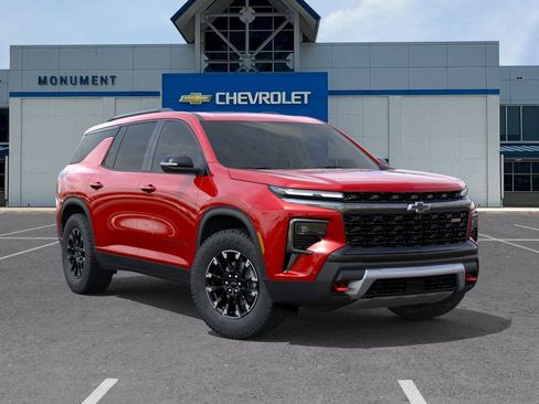 New 2026 Chevrolet Traverse Z71 w/ Enhanced Driving Package AWD/4WD image 7