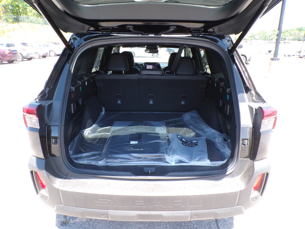New 2026 Subaru Outback Limited AWD/4WD image 18