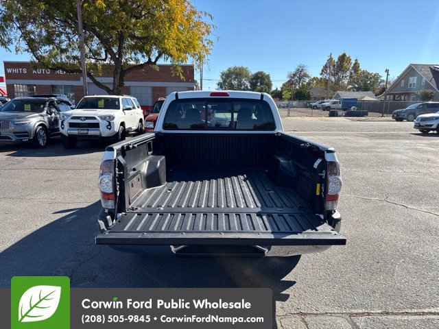 Used 2010 Toyota Tacoma 2WD Access Cab w/ SR5 Pkg #2 image 28
