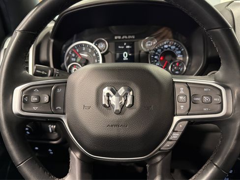 Used 2025 RAM 1500 Big Horn AWD/4WD image 23