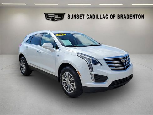 Used 2019 Cadillac XT5 Luxury image 1