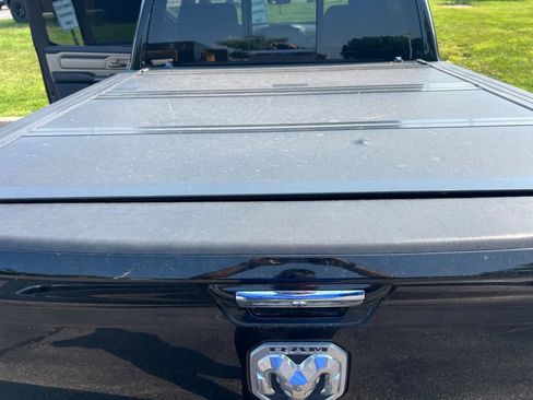 Used 2019 RAM 1500 Limited AWD/4WD image 12