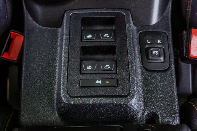 Used 2023 Ford Bronco Badlands w/ Sasquatch Package AWD/4WD image 12
