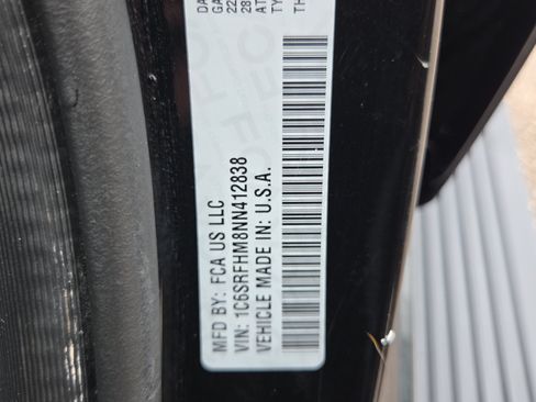 Used 2022 RAM 1500 Limited AWD/4WD image 16