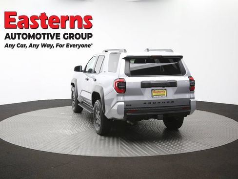 Used 2025 Toyota 4Runner SR5 AWD/4WD image 65