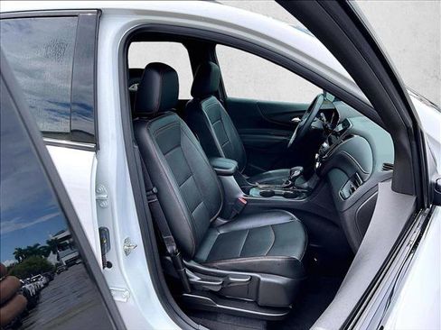 Used 2024 Chevrolet Equinox RS w/ RS Leather Package FWD image 9