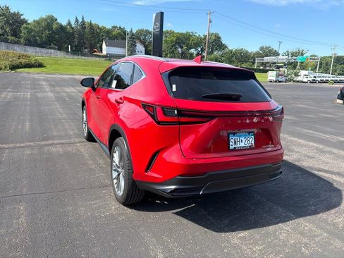 Used 2025 Lexus NX 350h AWD w/ Luxury Package image 36