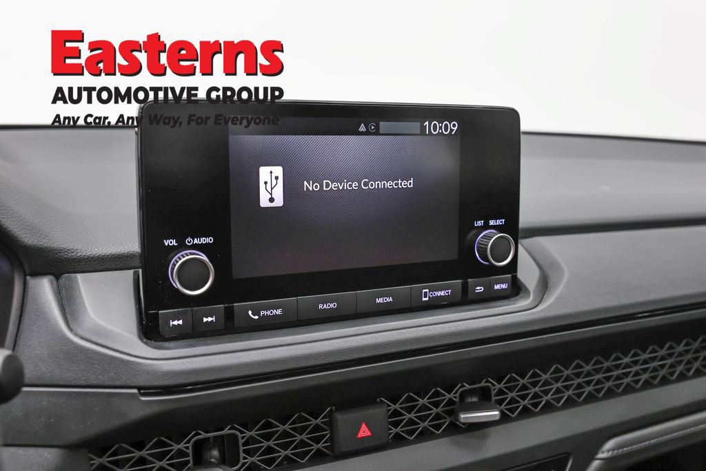 Used 2025 Honda Accord SE image 19