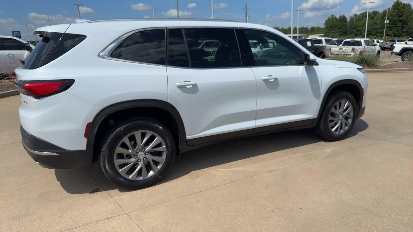 New 2026 Buick Enclave Preferred w/ Power Package AWD/4WD image 9