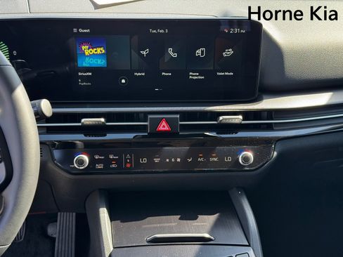 New 2026 Kia Sportage LX FWD image 17