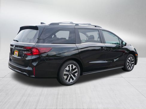 New 2026 Honda Odyssey EX-L image 7