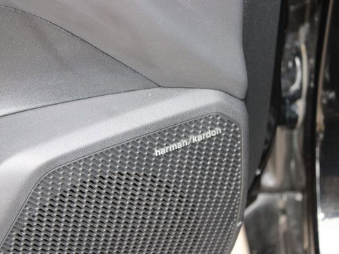 Used 2025 Kia K4 GT-Line w/ GT-Line Premium Package image 22