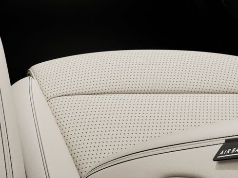 New 2026 Genesis GV70 2.5T Select image 16