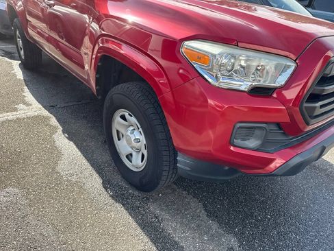 Used 2019 Toyota Tacoma SR w/ SR Convenience Package RWD image 4