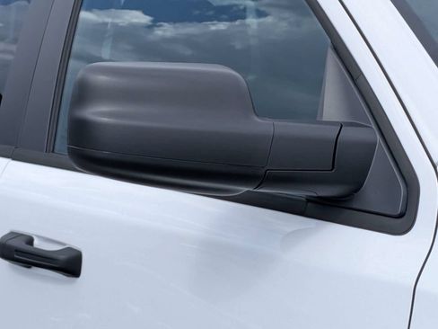 New 2026 RAM 1500 Express AWD/4WD image 11