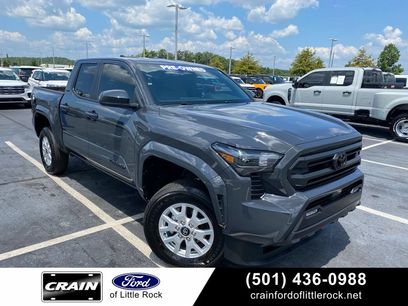 Used 2025 Toyota Tacoma SR5