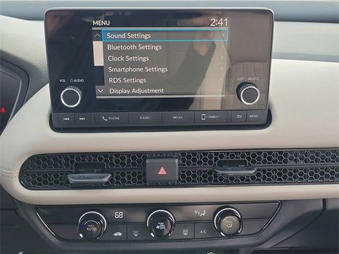 Used 2023 Honda HR-V LX image 25