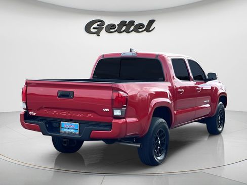 Used 2022 Toyota Tacoma SR5 w/ Technology Package RWD image 6