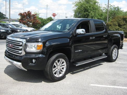 Used 2015 GMC Canyon SLT RWD image 3