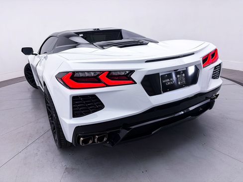 Used 2024 Chevrolet Corvette Stingray Premium Conv w/ Battery Protection Package RWD image 3