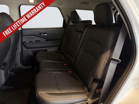 New 2026 Nissan Pathfinder SL AWD/4WD image 29