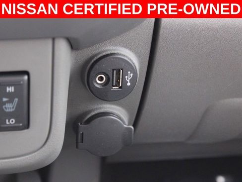 Certified 2021 Nissan Frontier SV image 37