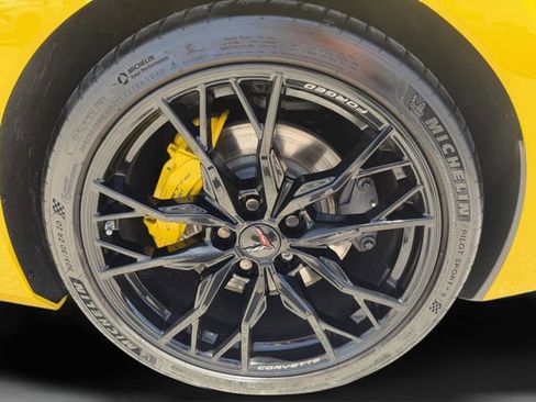 Used 2026 Chevrolet Corvette Stingray Preferred Conv w/ Z51 Performance Package RWD image 31