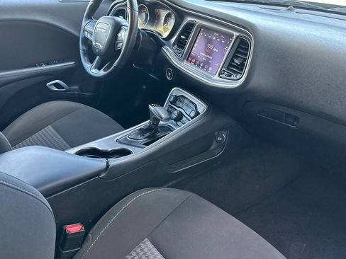 Used 2021 Dodge Challenger GT w/ Driver Convenience Group image 16