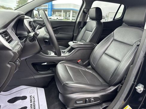 Used 2023 GMC Acadia SLT image 10