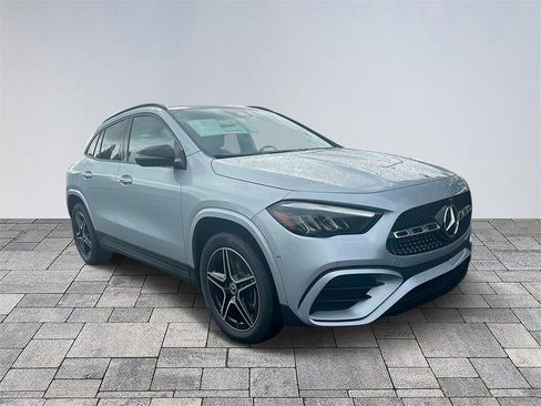 New 2025 Mercedes-Benz GLA 250 image 1