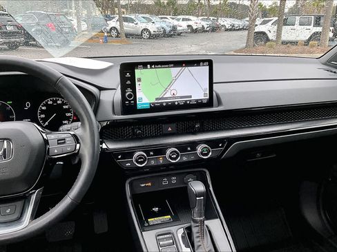 Used 2023 Honda CR-V Sport Touring image 7