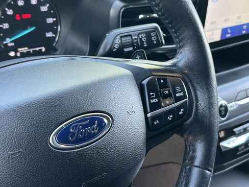 Used 2020 Ford Explorer XLT w/ Equipment Group 202A RWD image 28