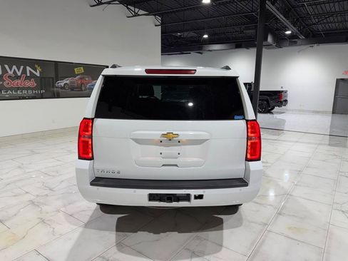 Used 2019 Chevrolet Tahoe LS RWD image 10