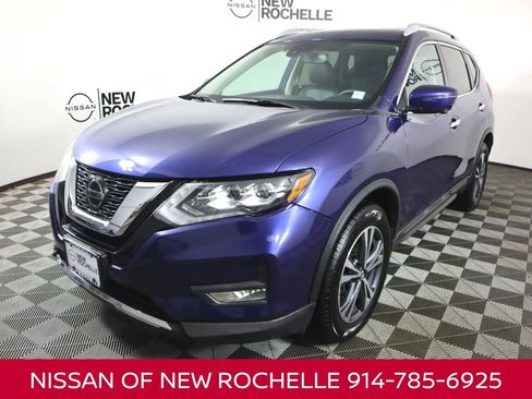 Certified 2018 Nissan Rogue SL w/ Premium Package image 1