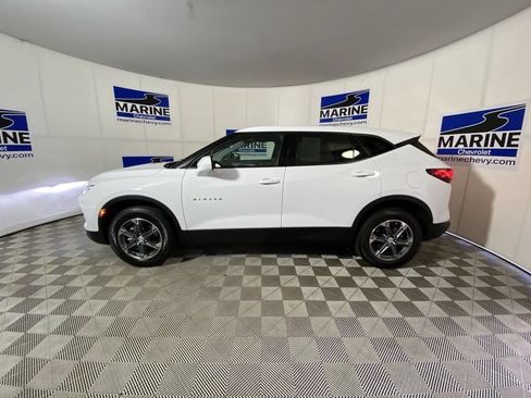 Used 2023 Chevrolet Blazer LT FWD image 13