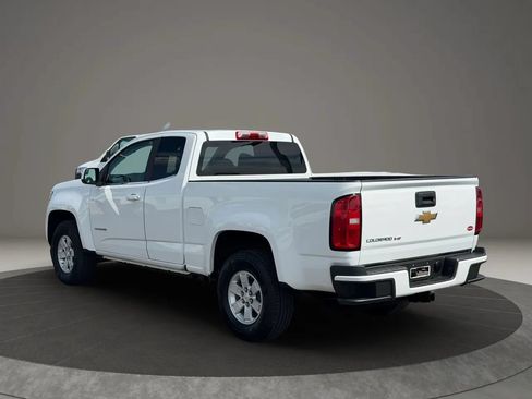Used 2020 Chevrolet Colorado W/T w/ WT Convenience Package RWD image 4