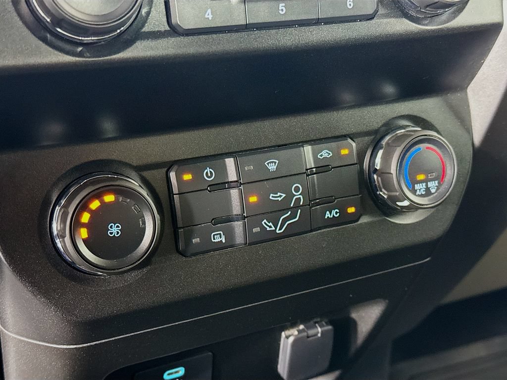 Used 2021 Ford F250 XLT w/ XLT Value Package AWD/4WD image 15