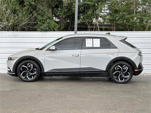 Used 2024 Hyundai Ioniq 5 SE AWD/4WD image 13