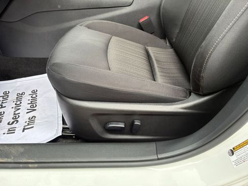 Used 2025 Nissan Altima 2.5 SV image 19