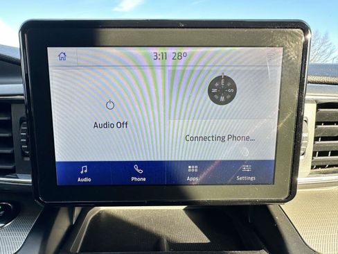 Used 2020 Ford Explorer XLT w/ Equipment Group 202A image 21