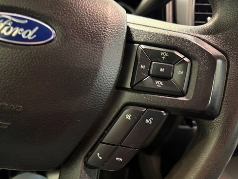 Used 2019 Ford F350 XLT w/ XLT Premium Package AWD/4WD image 18