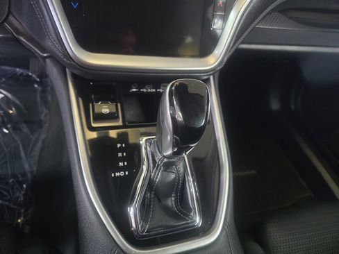 Used 2023 Subaru Outback Premium image 20