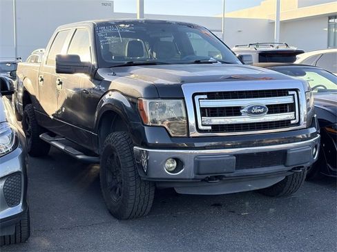 Used 2014 Ford F150 XLT w/ Trailer Tow Package image 3