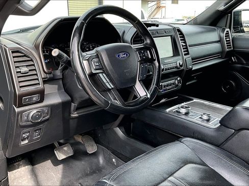 Used 2019 Ford Expedition Max Limited image 16